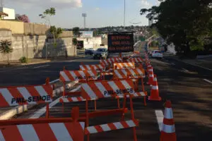 Acesso à Av. Maestro Xixirri passa por testes