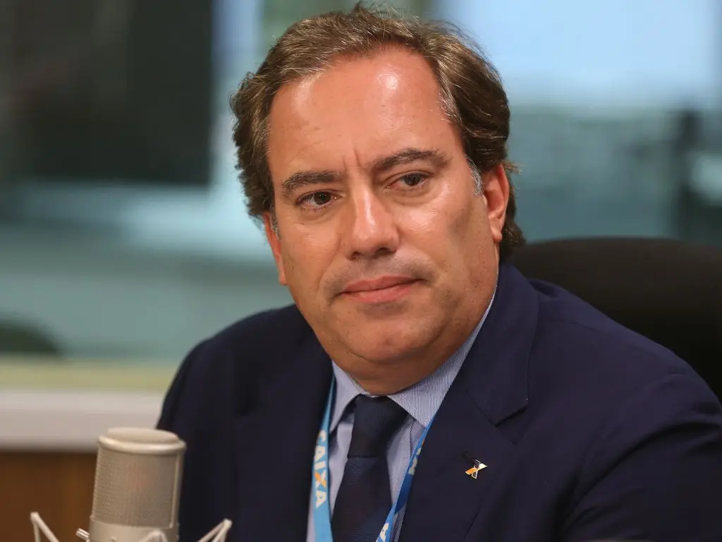 Presidente da Caixa é acusado de assédio sexual e manutenção no cargo é vista como insustentável