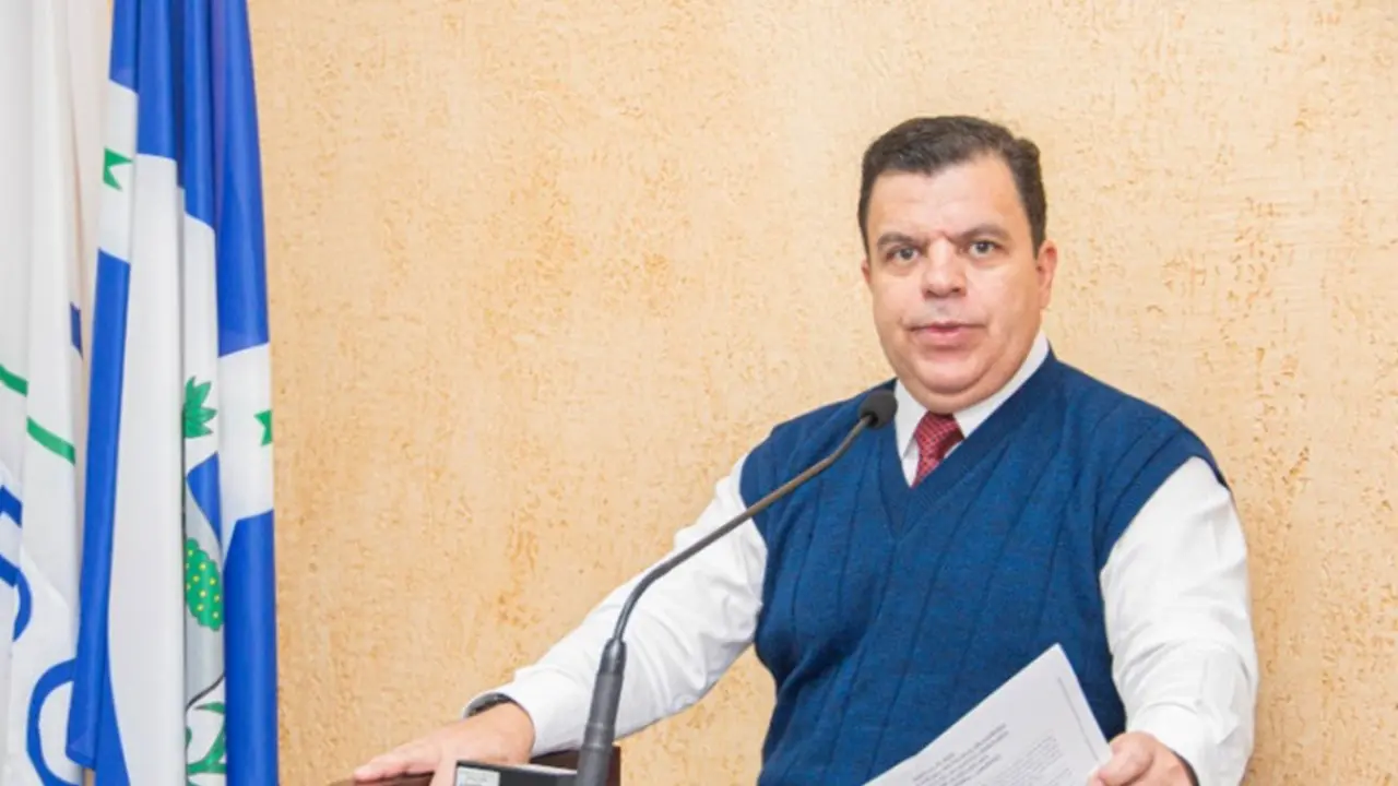 Vereador defende cumprimento da lei que garante acesso gratuito dos idosos nos cinemas