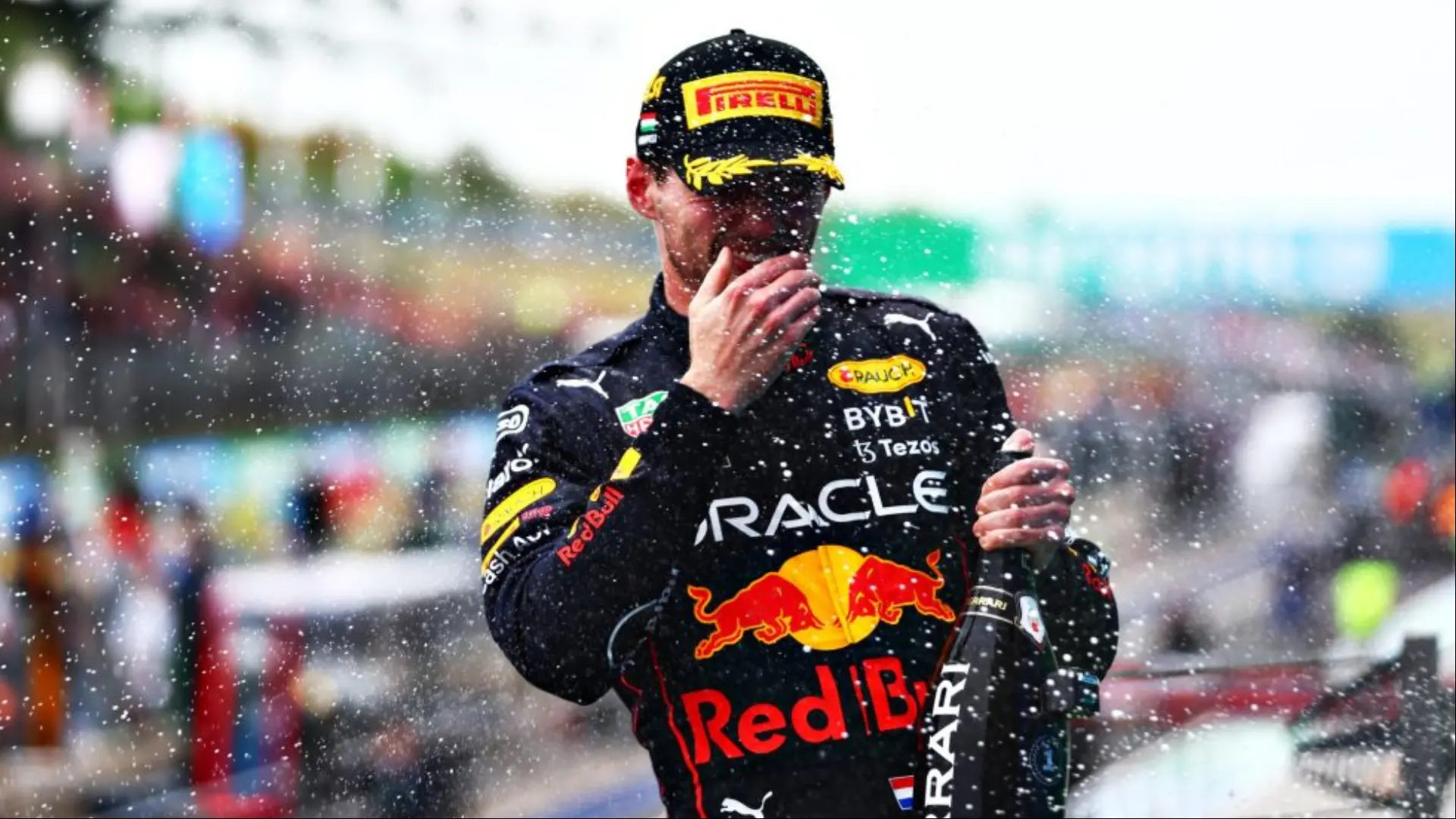 Após largar na 10ª posição, Verstappen vence o GP da Hungria