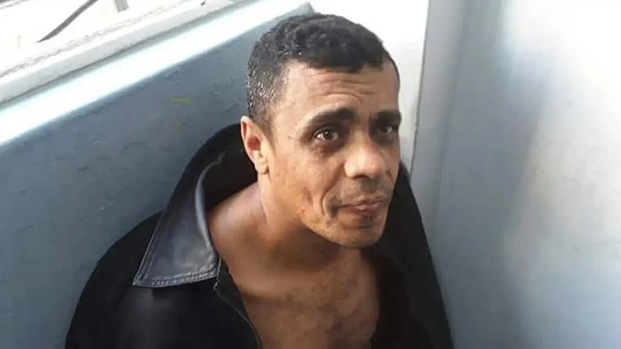 Laudo dirá se Adélio Bispo, que esfaqueou Bolsonaro, pode deixar penitenciária