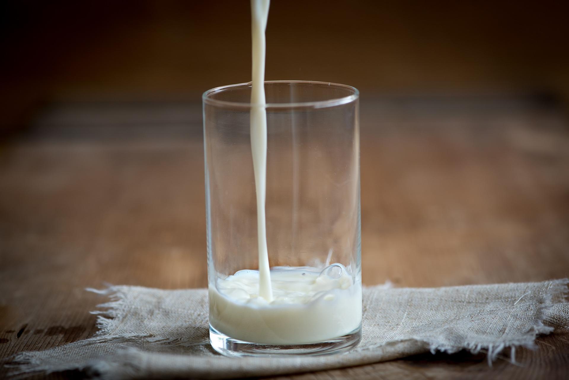 Após disparada do leite, Governo de SP faz proposta de aumento a fornecedores