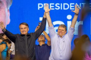 Tarcísio de Freitas é confirmado candidato ao Governo de SP em evento com Bolsonaro