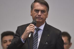 Bolsonaro irá à Febraban para falar de economia na próxima segunda