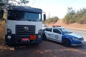Carga de combustível é roubada e caminhão abandonado na Limeira-Cordeirópolis