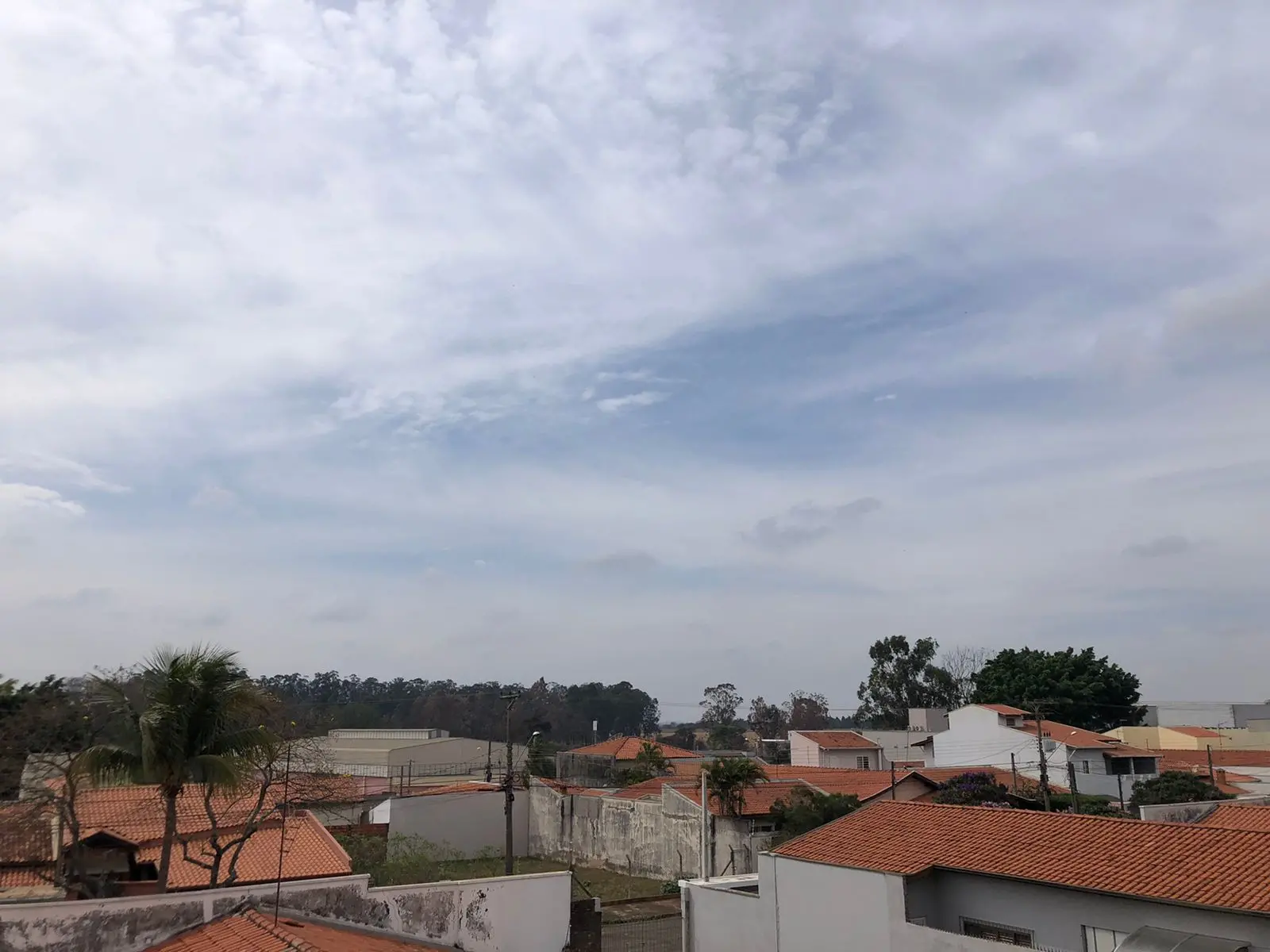 Ar; céu; nuvens