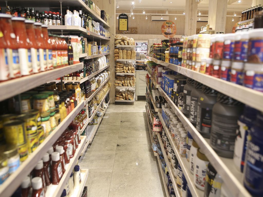 Em meio à inflação, donos de supermercados querem ouvir presidenciáveis
