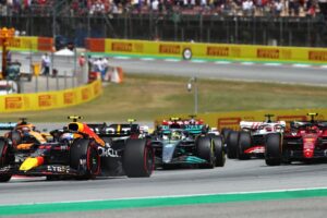 F1 volta neste fim de semana após férias agitadas