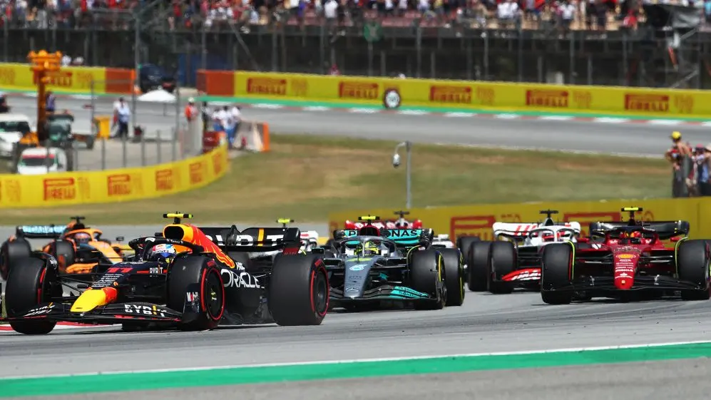 F1 volta neste fim de semana após férias agitadas
