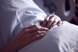 Lei reforça medidas para atendimento em hospitais às vítimas de violência sexual
