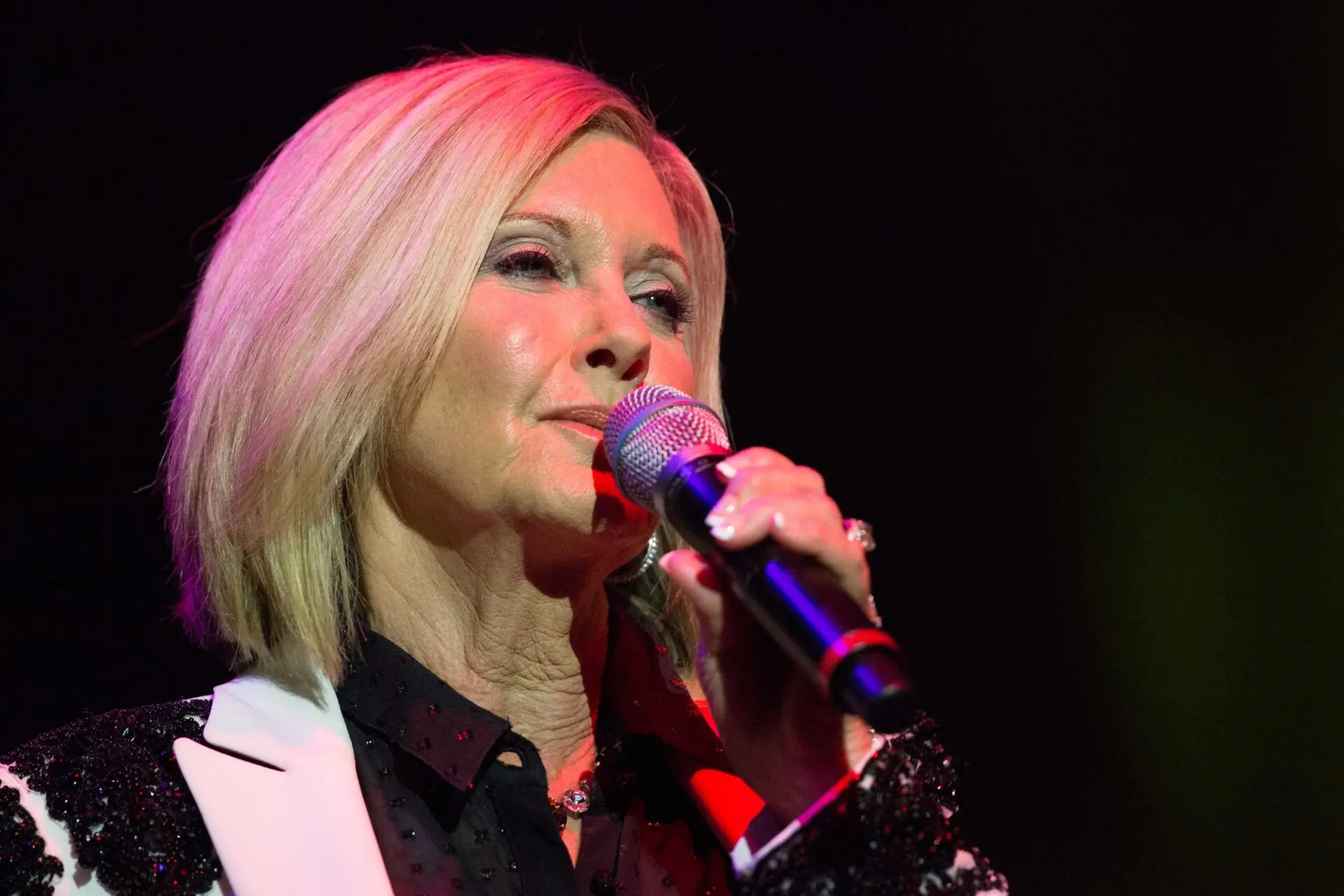Morre Olivia Newton-John