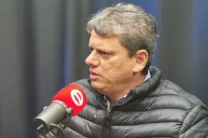 Tarcísio de Freitas visita Limeira e fala sobre expectativa de recuperação econômica