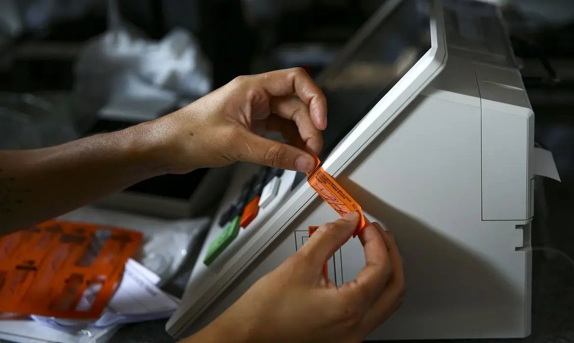TSE detalha a diferença entre voto majoritário e voto proporcional
