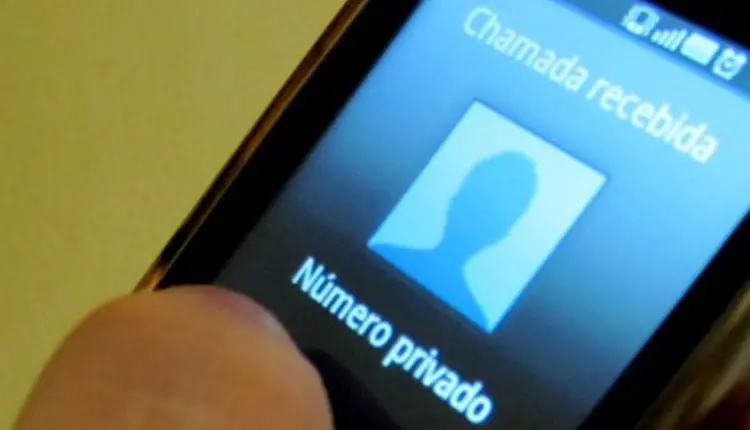 Golpistas enganam idosa e retiram R$6,2 mil de conta no banco