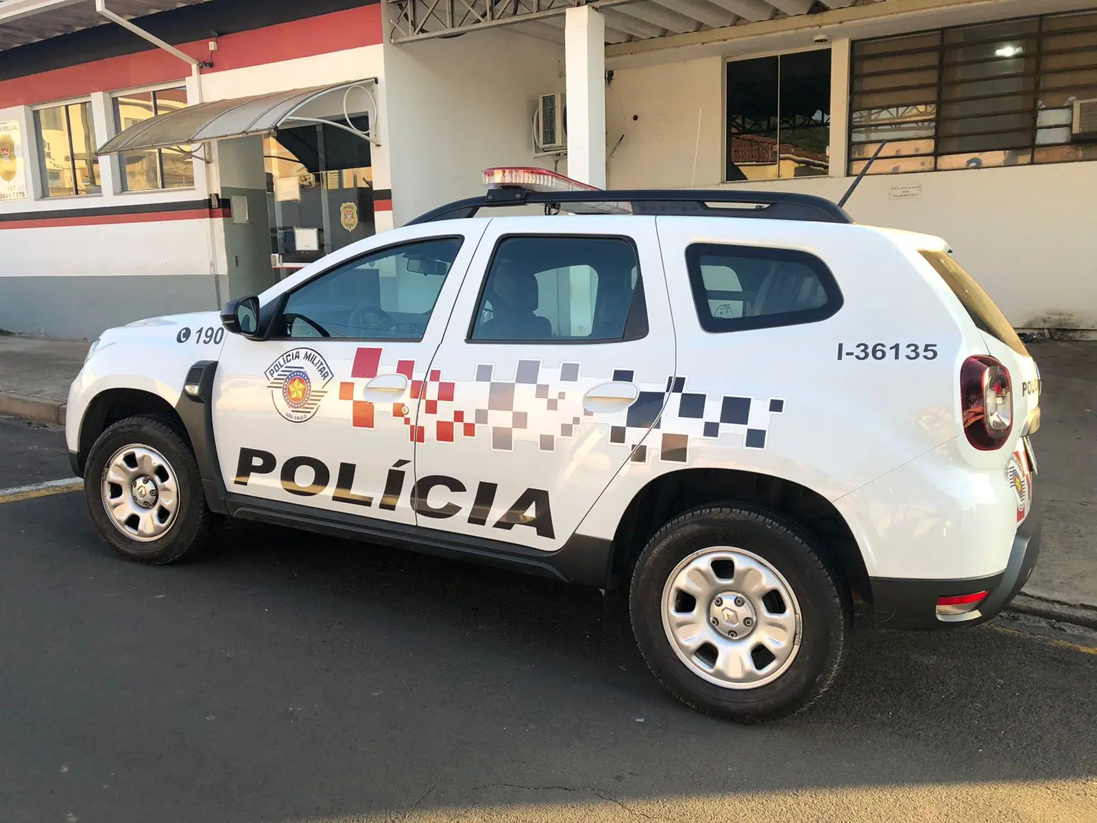viatura Polícia Militar; PM; plantão policial