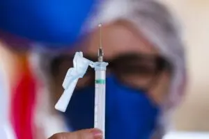 Multivacinação terá novo plantão neste sábado (10) em Limeira