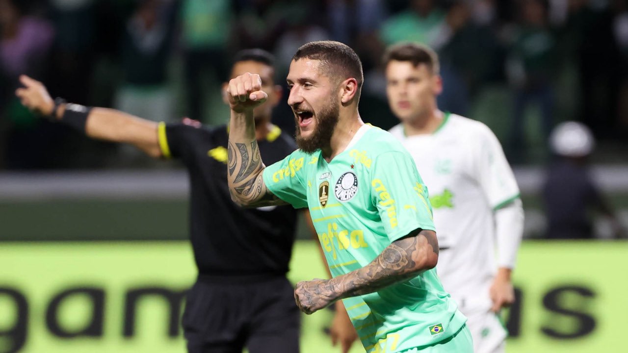 Palmeiras supera nervosismo, vence Juventude e segue folgado na liderança