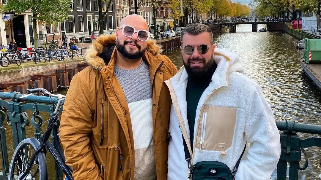 Tiago Abravanel e Fernando Poli se casam no civil em cerimônia íntima