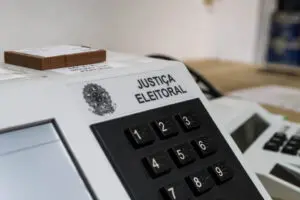eleições; justificativa