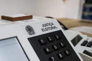 Abstenções no segundo turno totalizam 20,59%