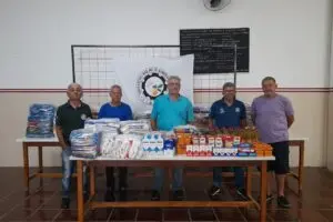 Sindicato entrega 433 kg de alimento