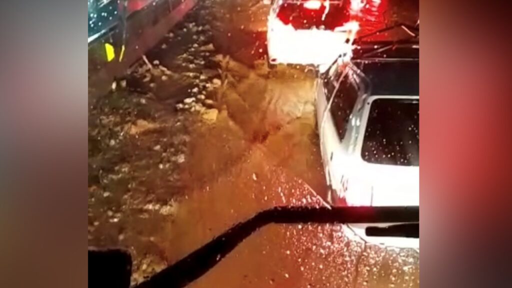 Carro do prefeito de Guaratuba é atingido por deslizamento em rodovia do Paraná