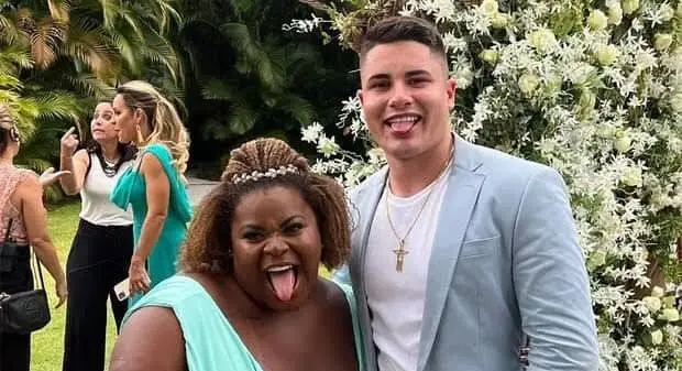 Jojo Todynho assina divórcio e anuncia festa