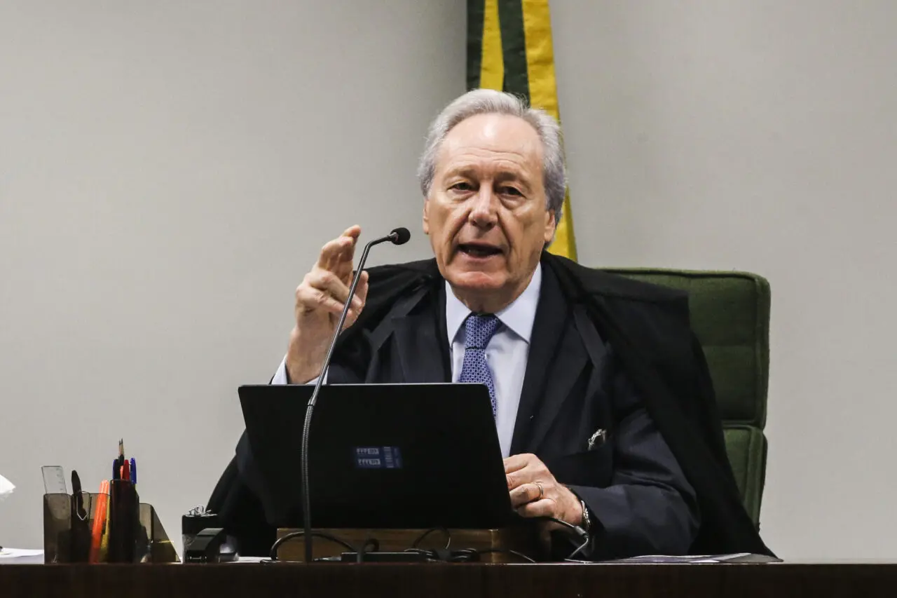 RICARDO LEWANDOWSKI