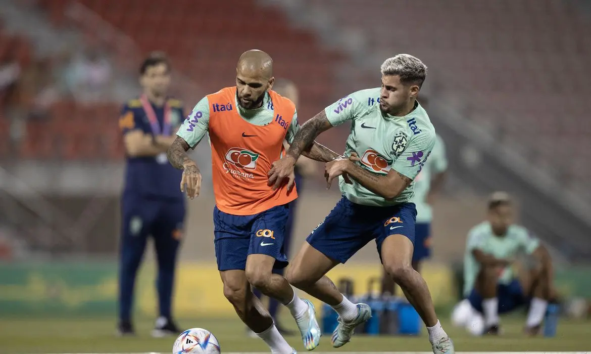 Em treino fechado Brasil mantém mistério