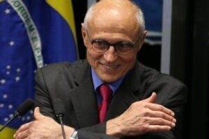 Eduardo Suplicy tem contas de campanha reprovadas pelo TRE-SP