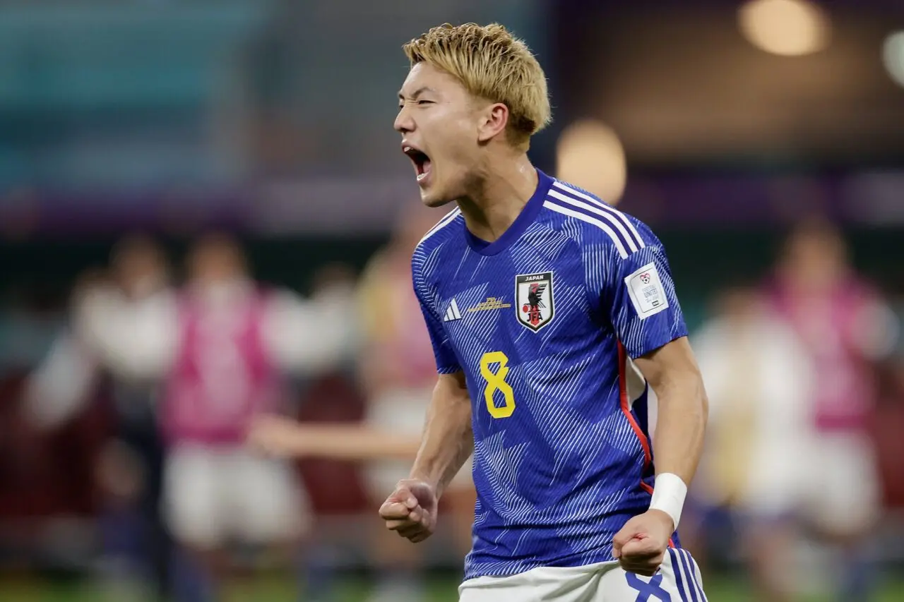 Japão surpreende e vence a Espanha de virada; seleções avançam às oitavas