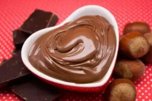 Mulher é detida após furtar creme de avelã de supermercado