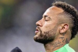 Neymar faz sétimo gol em Copas e se iguala a Careca entre artilheiros brasileiros