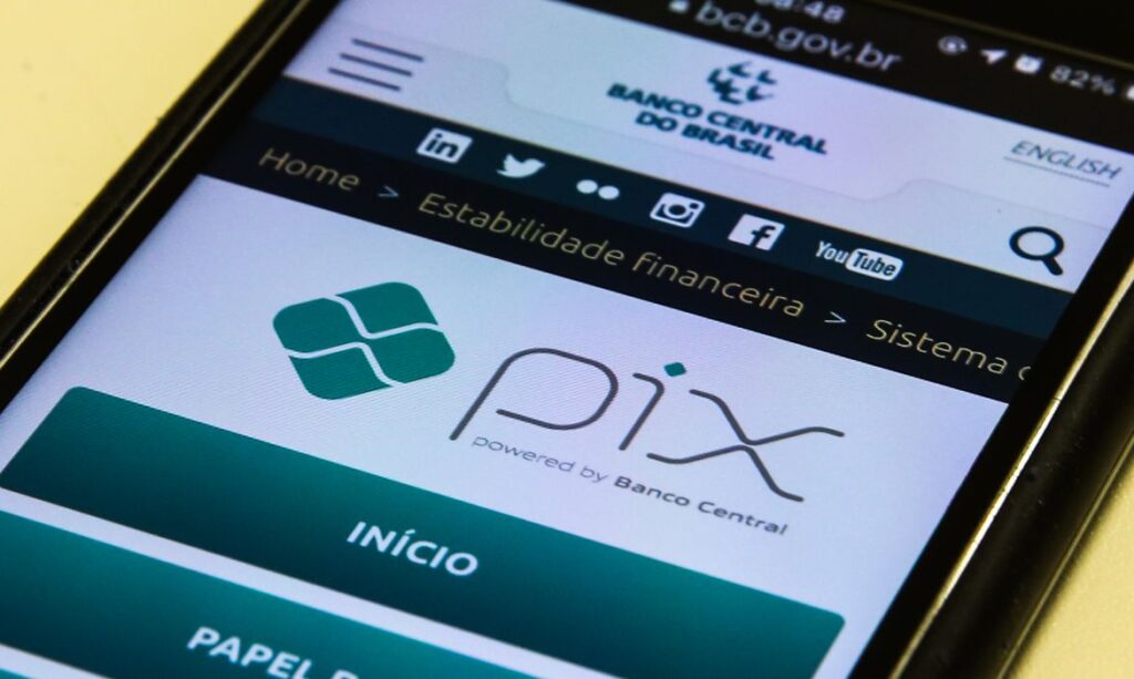 Pix supera 100 milhões de transações em dia de pagamento da segunda parcela do 13º