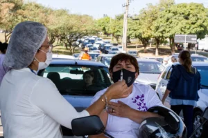 Prefeitura de Limeira retoma drive aos sábados e amplia horário de vacinação
