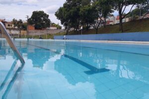Ação Verão permitirá utilização de piscinas públicas aos fins de semana, em Limeira