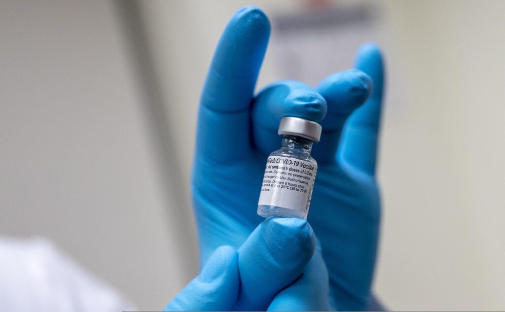 Anvisa recebe pedido de registro para vacina bivalente