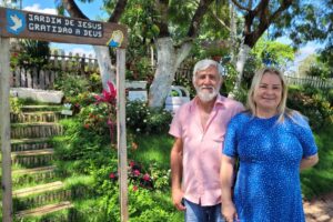 Após cura de câncer, família constrói jardim em área verde no Anavec, em Limeira