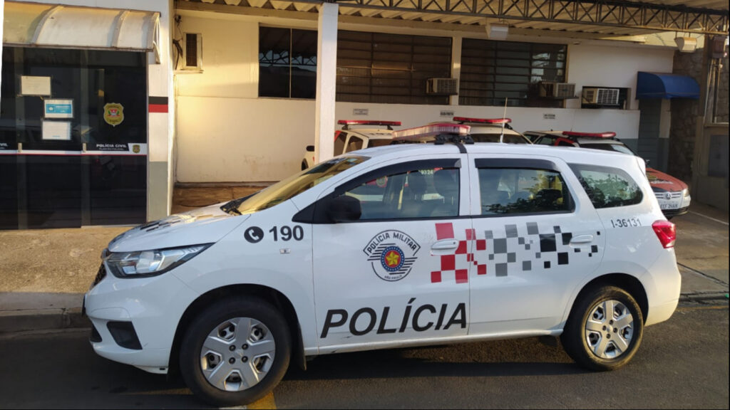 Bandidos armados roubam Ranger, mas PM recupera veículo, em Limeira