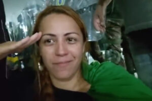 PF prende mulher apontada como uma das organizadoras de ataques golpistas em Brasília