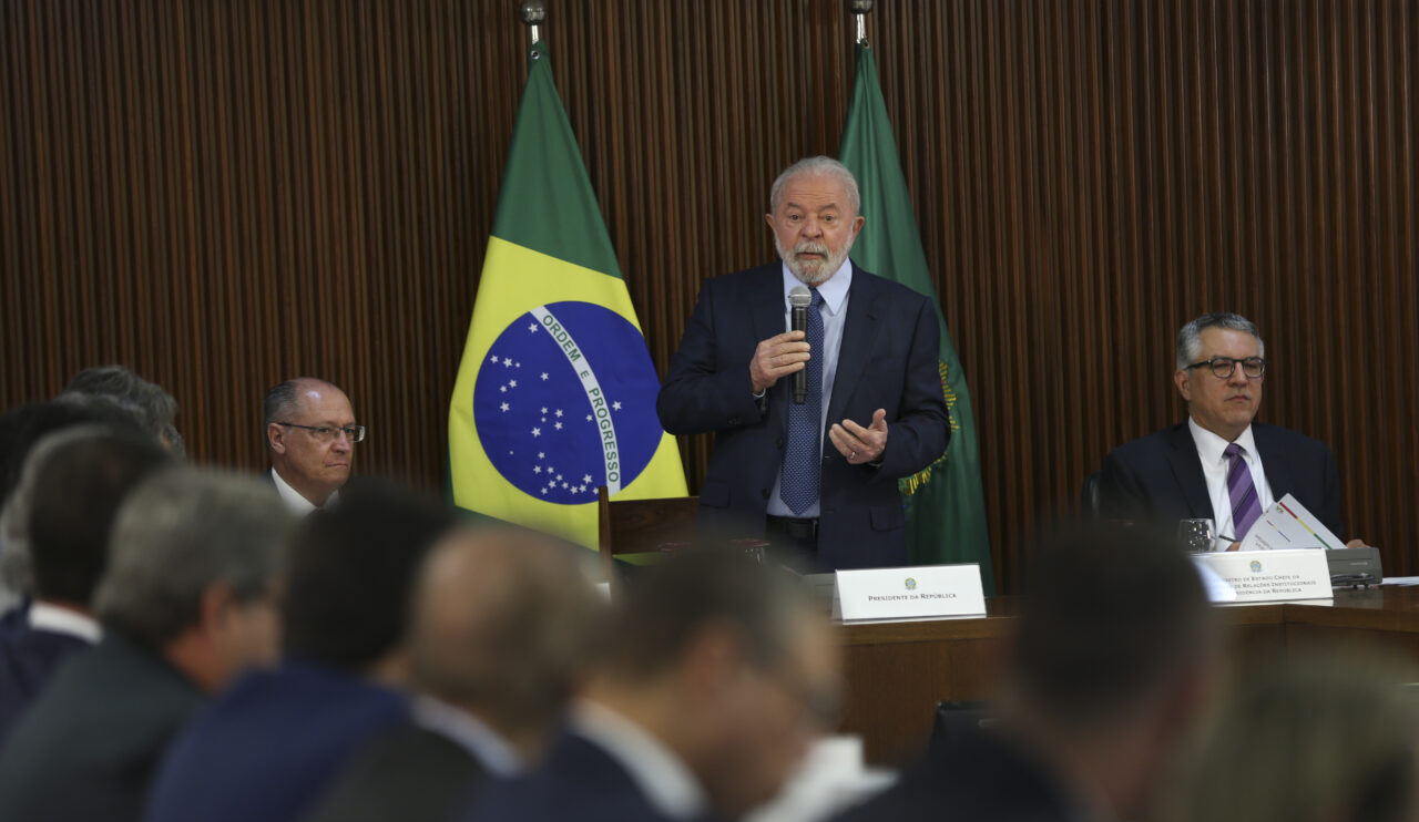 Governo Lula sinaliza aos EUA