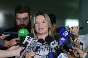 PSDB de SP diz que Joice é incoerente e defende sua expulsão