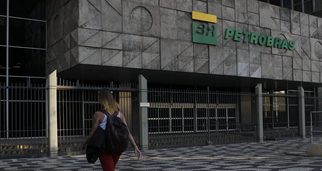 Petrobras reduz preço do gás natural em 11,1%