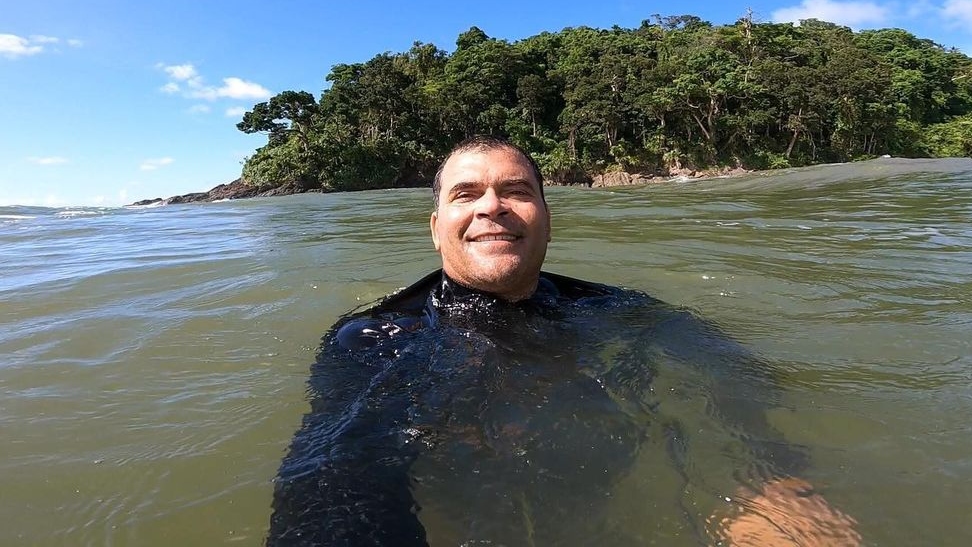 Surfista brasileiro morre em onda gigante de Nazaré, em Portugal