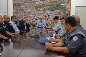 Botion convoca reunião para definir força-tarefa contra criminalidade