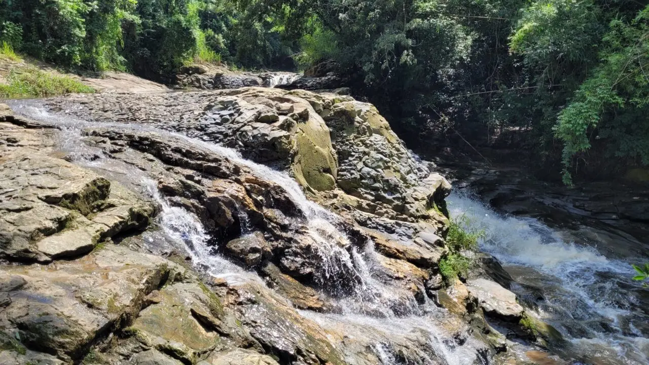 Conheça a cachoeira ‘perdida’ de Limeira