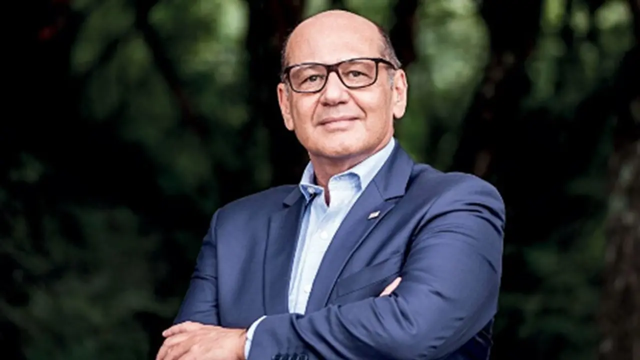 Dimas Covas entrega o cargo de diretor executivo da Fundação Butantan