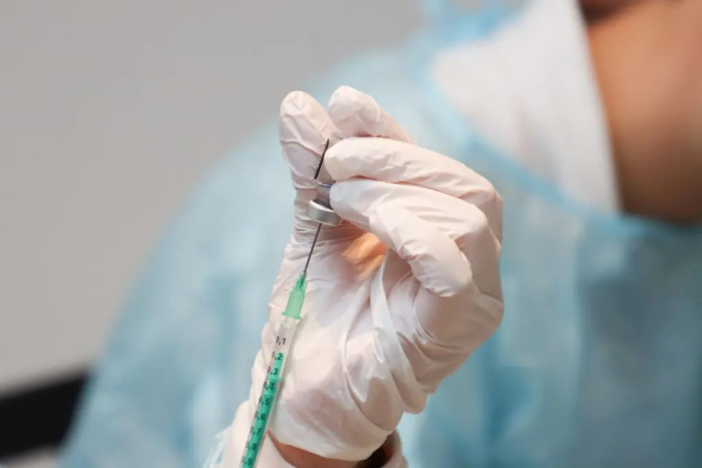 Multivacinação terá novo plantão neste sábado (18) em Limeira
