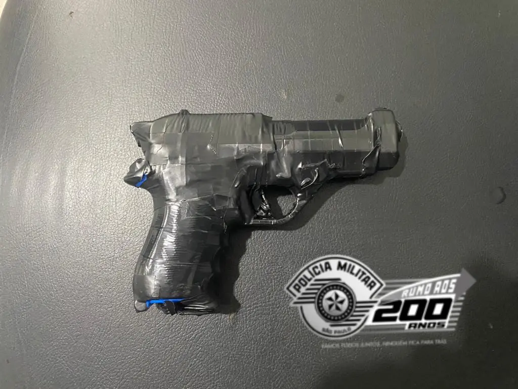 PM apreende adolescentes tentando roubar veículo de grávida na Vila Rocha, em Limeira