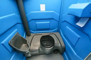 Sanitários compartilhados podem estar contaminados por patógenos que desconhecemos.